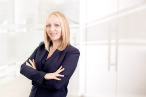 elizabeth-mckeen_headshot